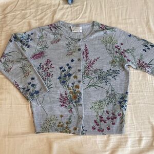 Hobbs London size small S 100% wool gray floral cardigan